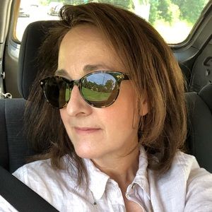 Meet your Posher, Eileen